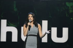 Cecily Strong