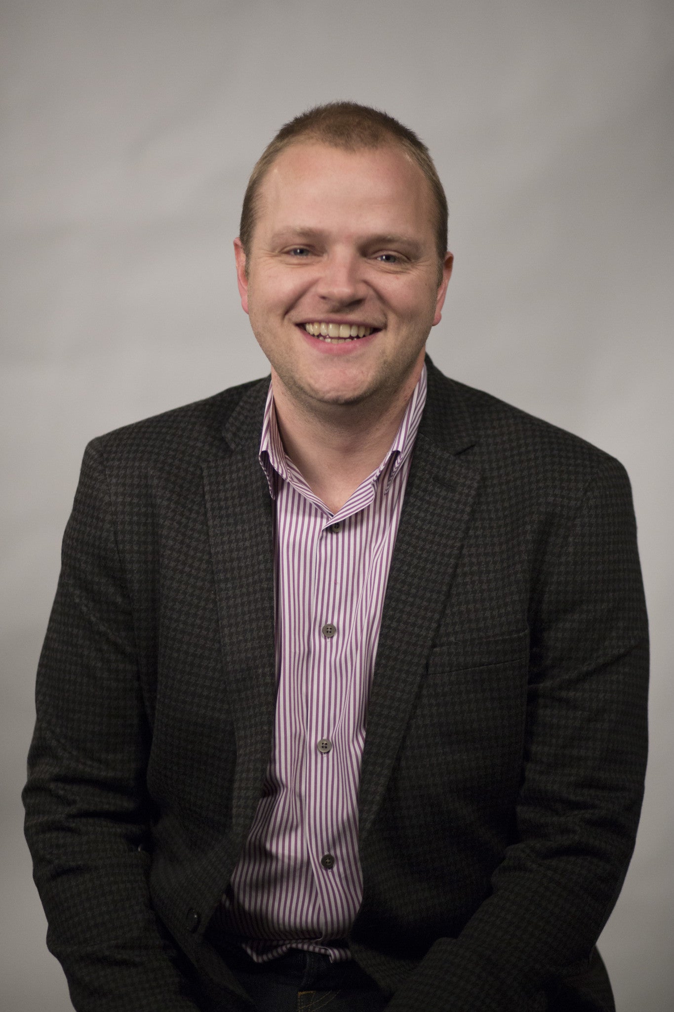 Tom Lofthouse  headshot
