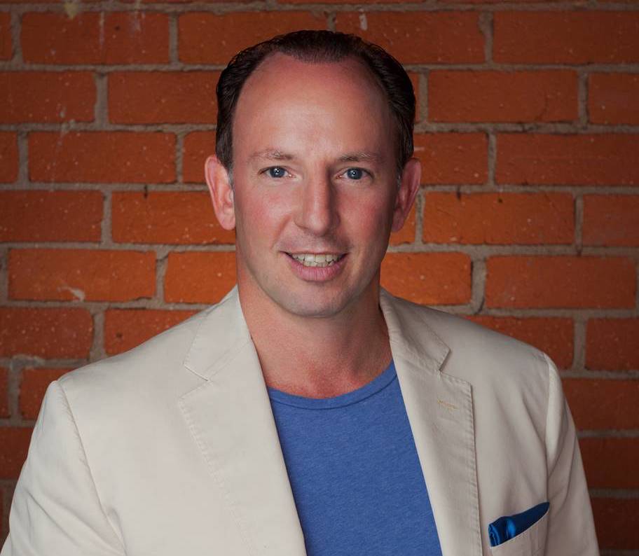 Justin Hochberg Headshot