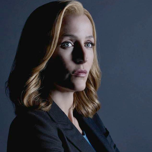 Gillian Anderson