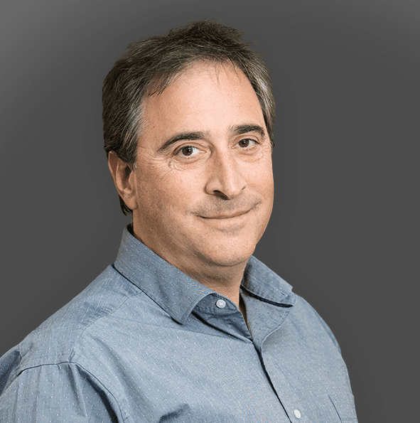 stevanl_headshot_2019-copy