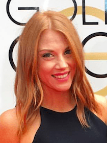 Charli Wood Headshot