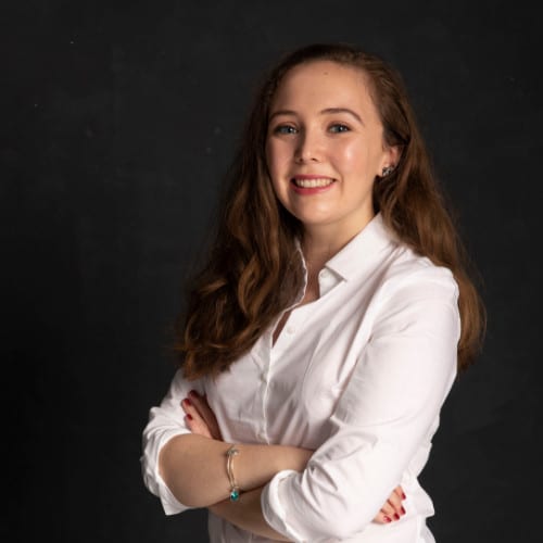 Jennifer Walsh Headshot