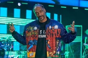 Snoop Dogg joins "The Voice" as mega-mentor
