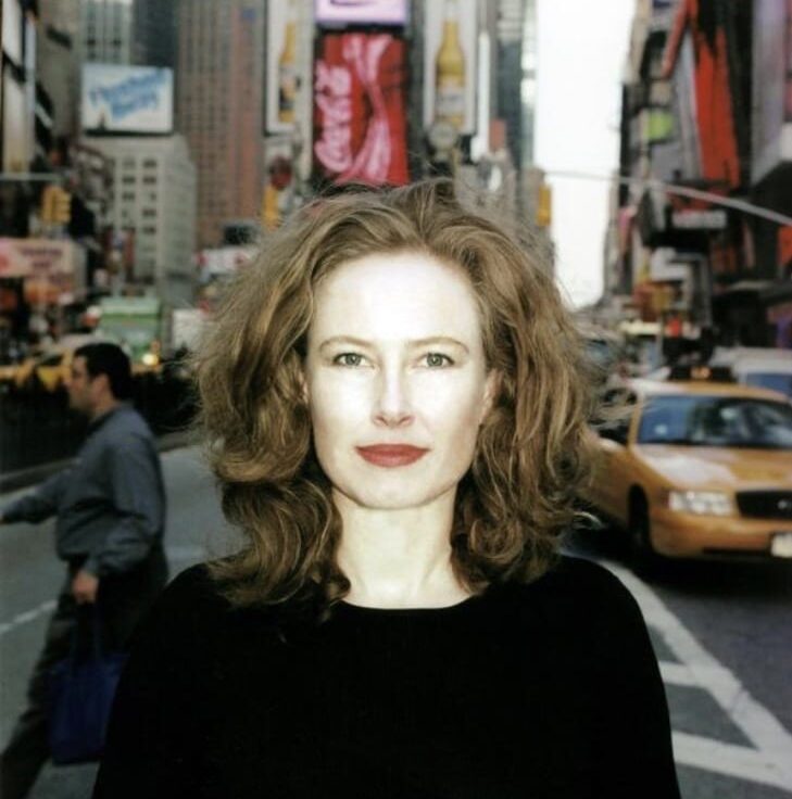 Merryn Johns_Headshot