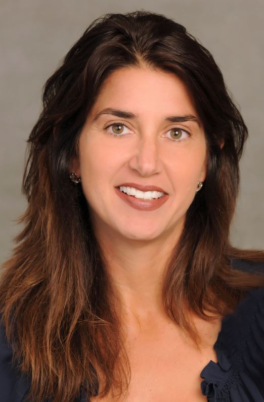 Headshot_Laura Gentile