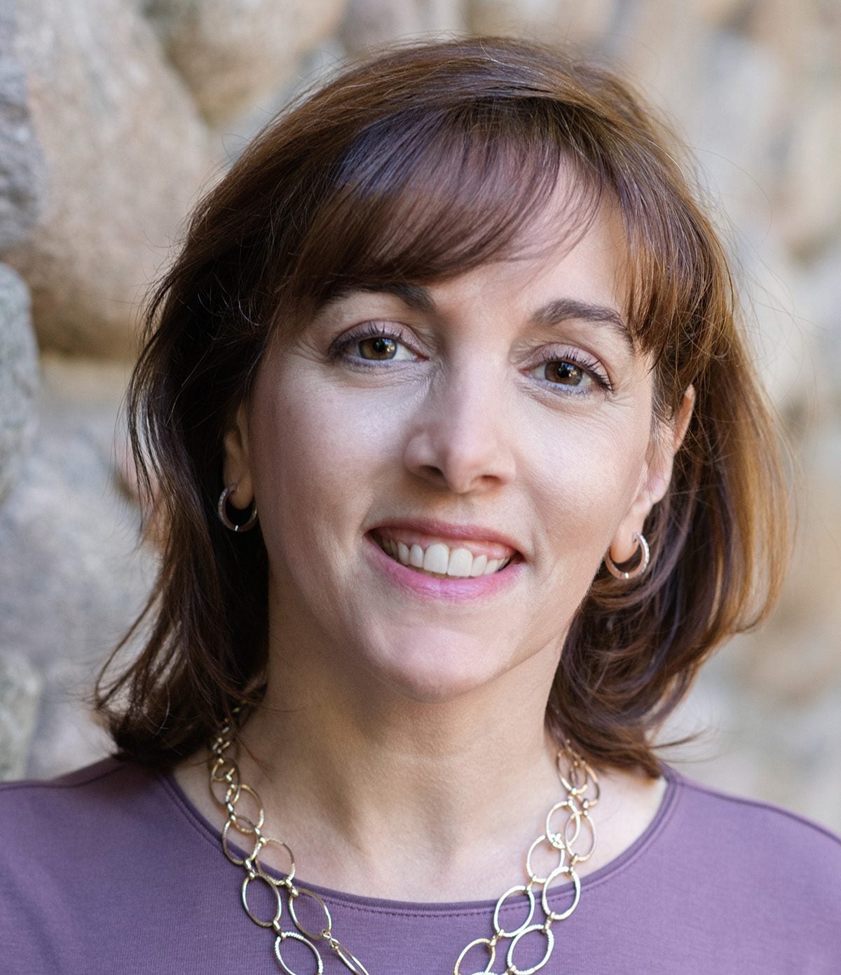 Betsy Rella – Data and Research Trendsetters
