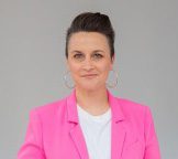 Julie Wolfe – Local and National News Ambassadors