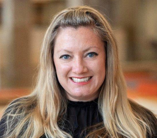 Kelly Leach – Industry Leaders