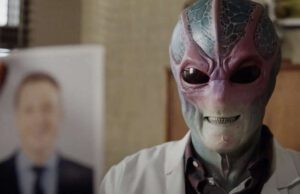 Syfy hands early season three renewal to "Resident Alien"