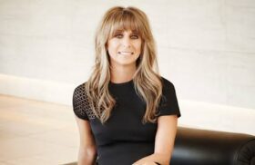 NBCU's Bonnie Hammer stepping down