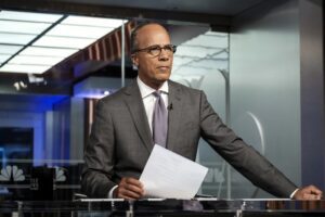 Lester Holt stepping down as anchor of "NBC NIghtly News"