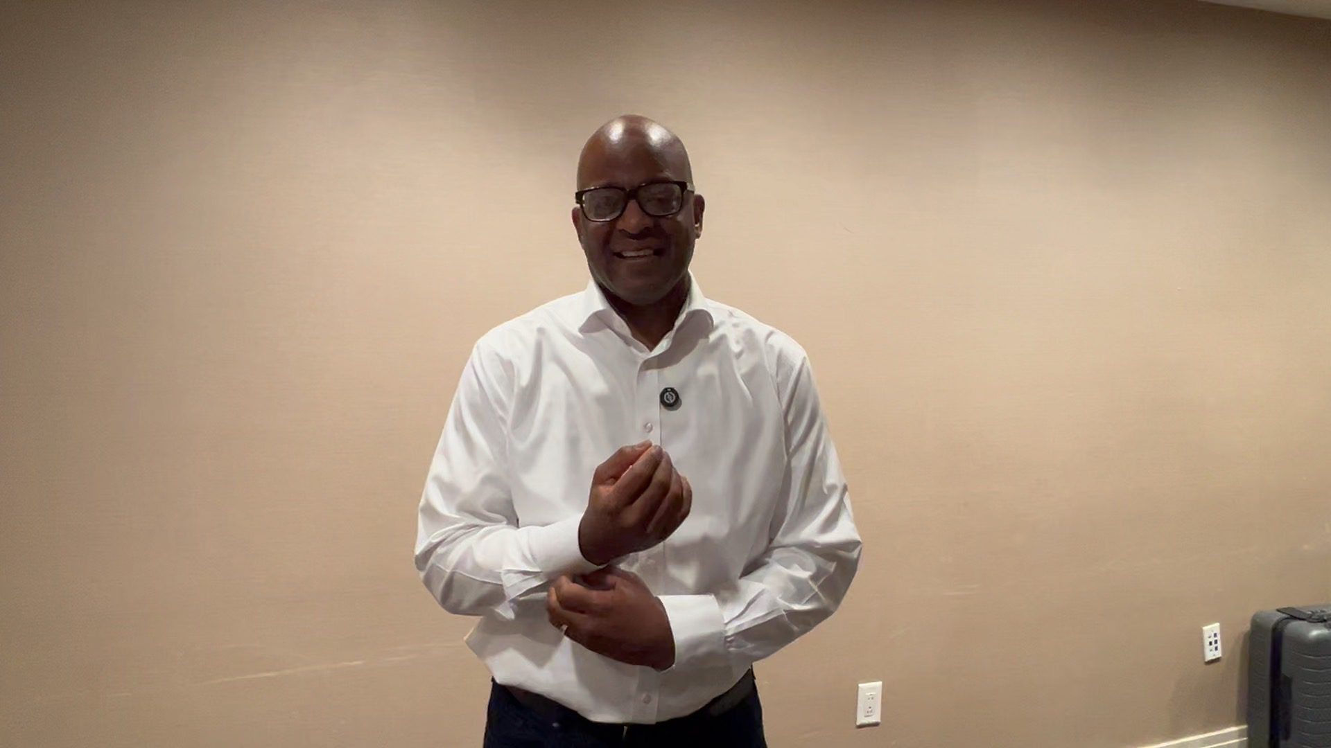 Frank Cooper – Visa