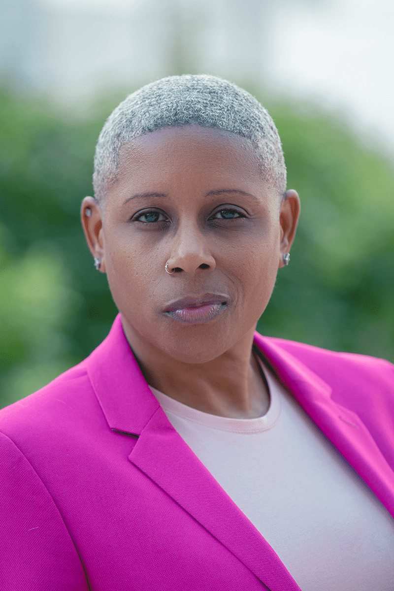 Lynne_d_Johnson_Headshot_edit_1