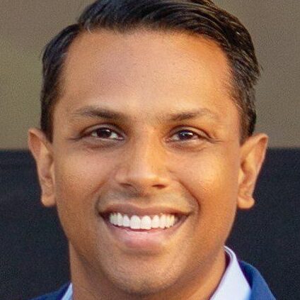 Ameeth Sankaran Headshot Pic 2022 3 (2)